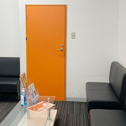 大阪リユースセンター江坂店3